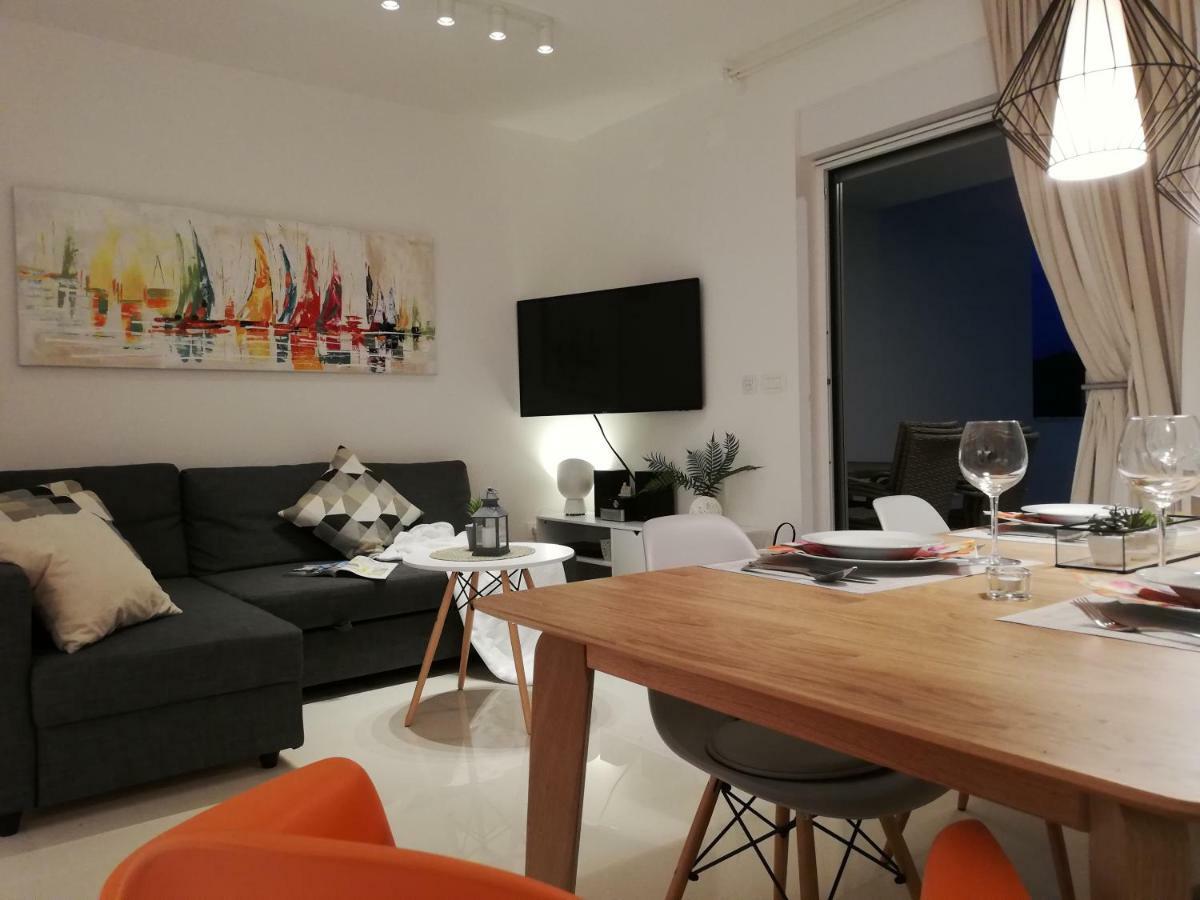 Holiday Home Ventum Šibenik Esterno foto