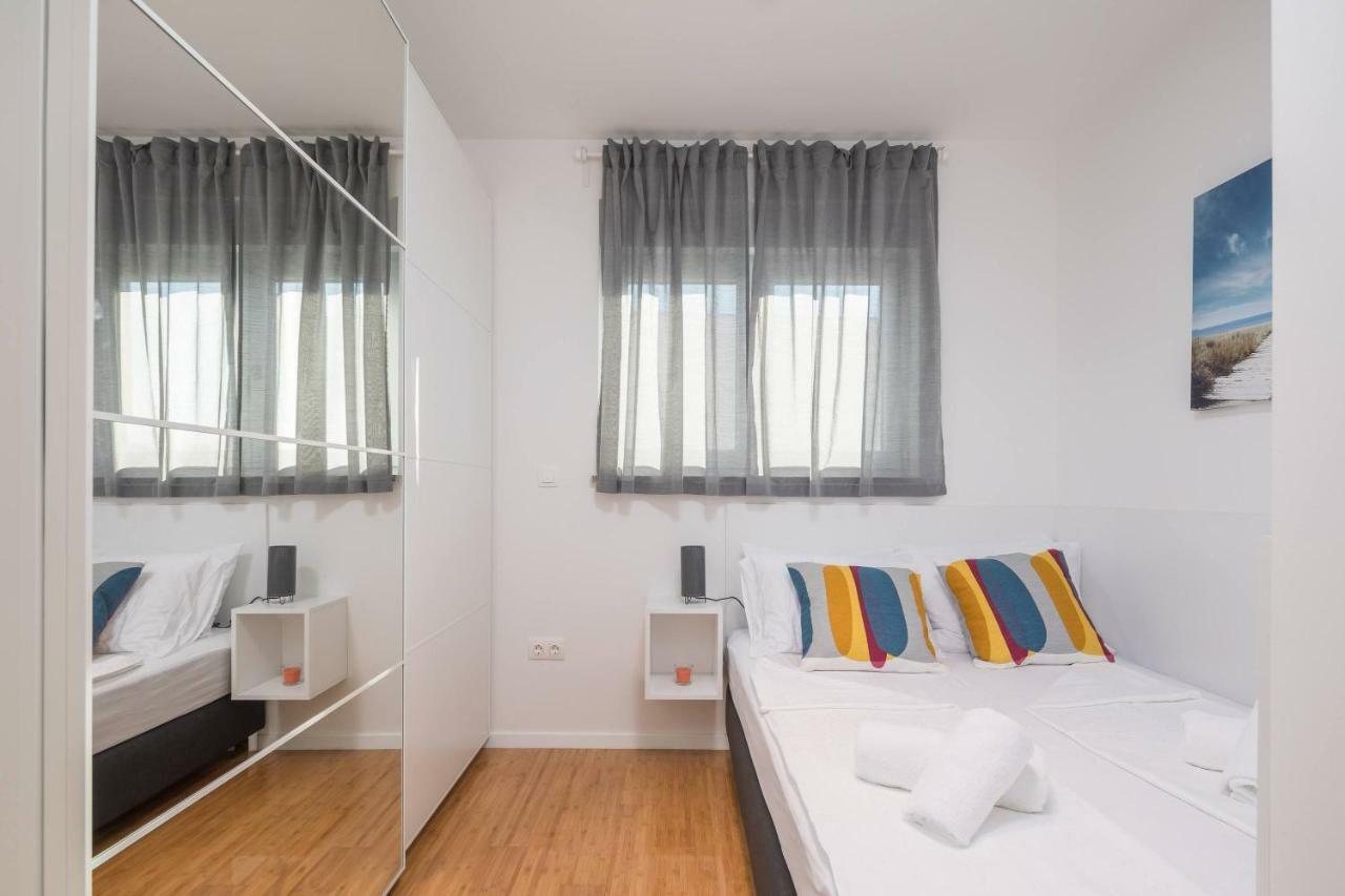 Holiday Home Ventum Šibenik Esterno foto